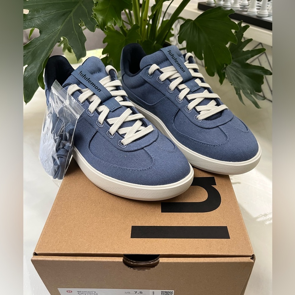 LULULEMON Women's Cityverse Cotton Canvas Sneaker 7.5